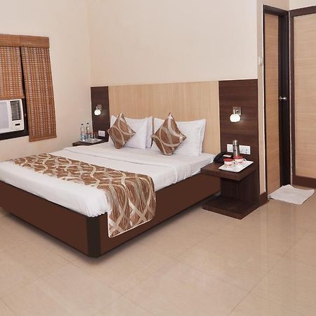 Sivamurugan Hotel Kumbakonam Kamer foto