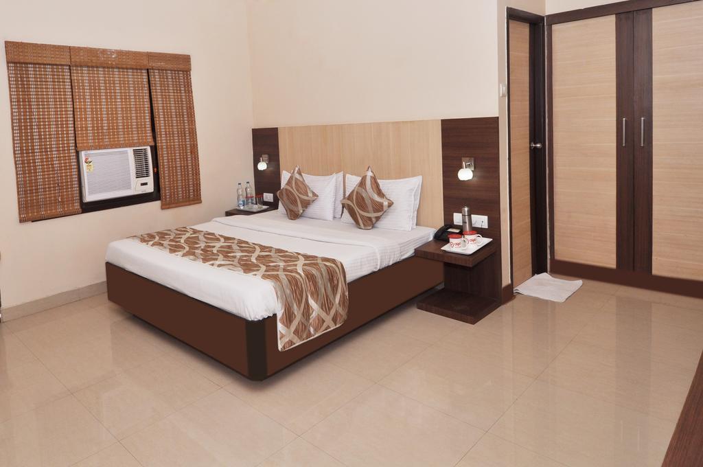 Sivamurugan Hotel Kumbakonam Kamer foto